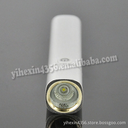 2200MAH Built-in Battery Rechargeable CREE LED Flashlight/Power Bank Flashlight